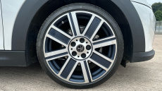 MINI Hatchback 1.5 Cooper Exclusive Premium 3dr Petrol Hatchback